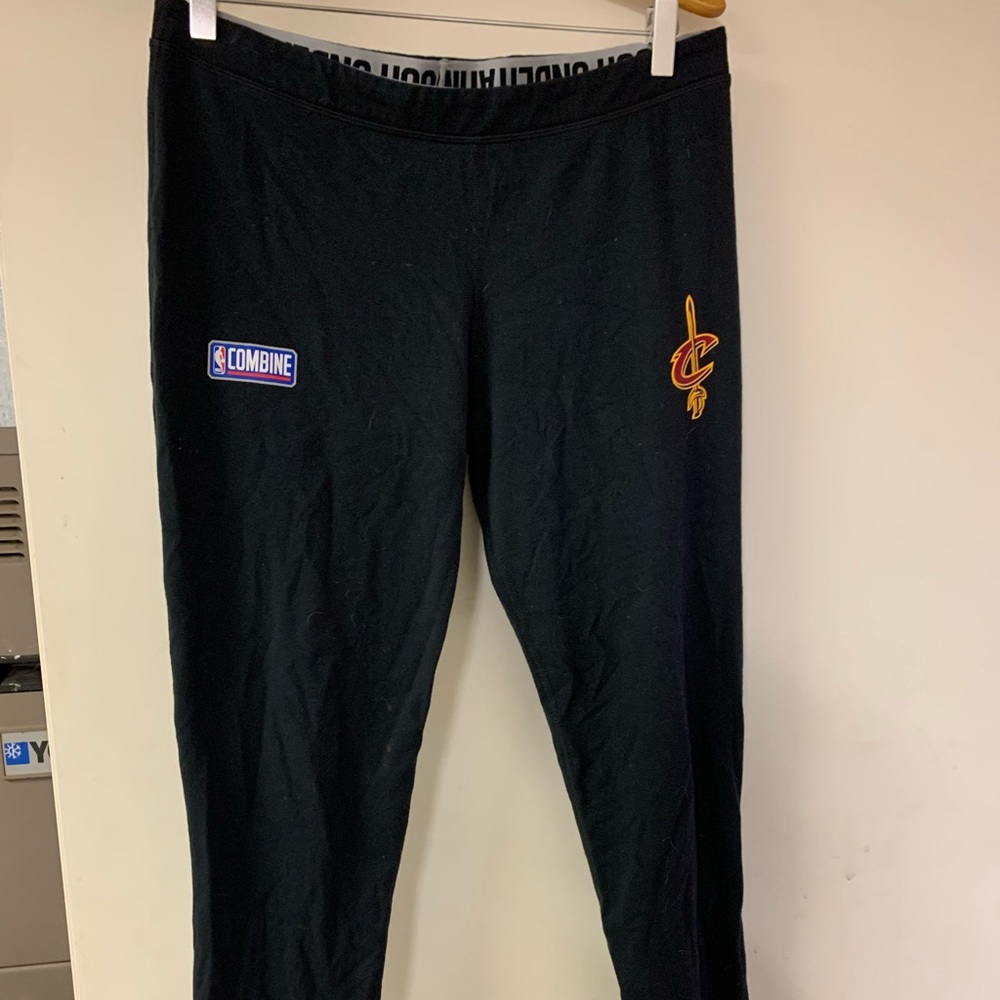 Cleveland cavs Under Armour leggings